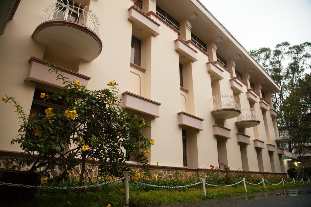 Golf 1 Hotel ดาลัด ภายนอก รูปภาพ