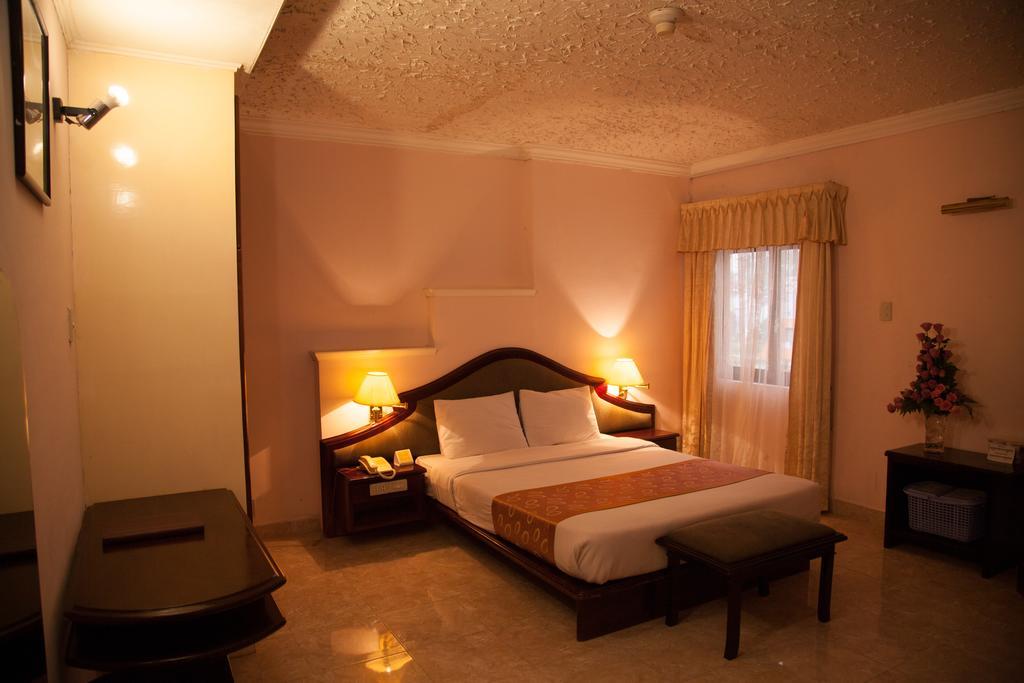 Golf 1 Hotel ดาลัด ภายนอก รูปภาพ