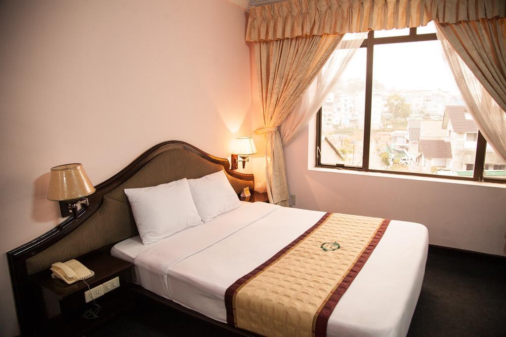 Golf 1 Hotel ดาลัด ภายนอก รูปภาพ
