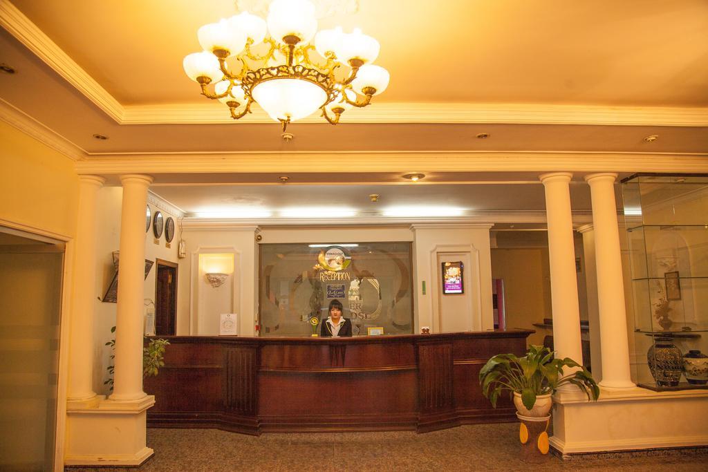 Golf 1 Hotel ดาลัด ภายนอก รูปภาพ