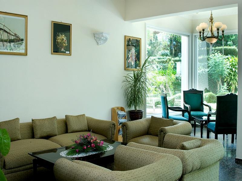 Golf 1 Hotel ดาลัด ภายนอก รูปภาพ